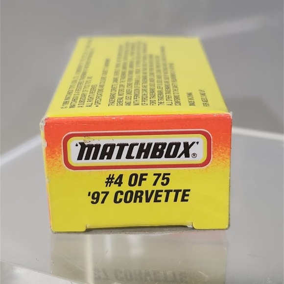 Vintage Red 1997 Chevrolet Corvetter C5 Matchbox w/Box - Picture 4 of 4